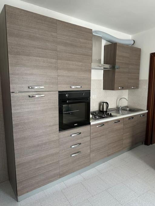 Mati Malpensa Con Navetta 20Eur Appartement Lonate Pozzolo Buitenkant foto